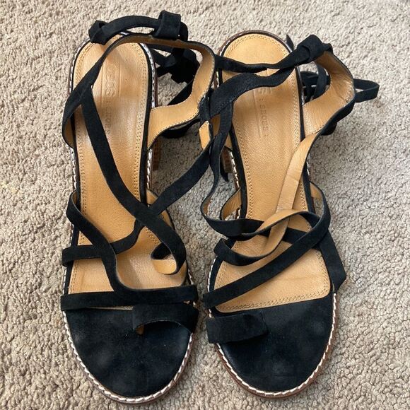 ASOS DESIGN Trivia suede tie leg heeled sandal - Picture 6 of 6